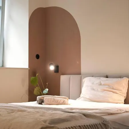 Energetic In Center! Апартаменты Вроцлав