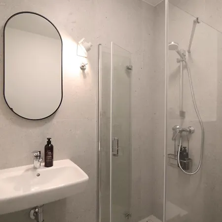 Energetic In Center! Апартаменты Вроцлав